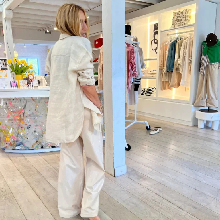 KR25_2176_Camel_maddie_linen_linen_shirt_with_heart_embroidery_and_elbow_patches_01_861x